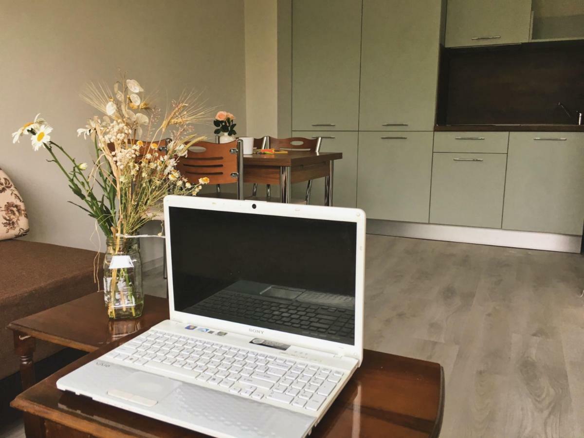 Azzurro Apartment - Ideal For Your Seaside Escape In Burgas Extérieur photo